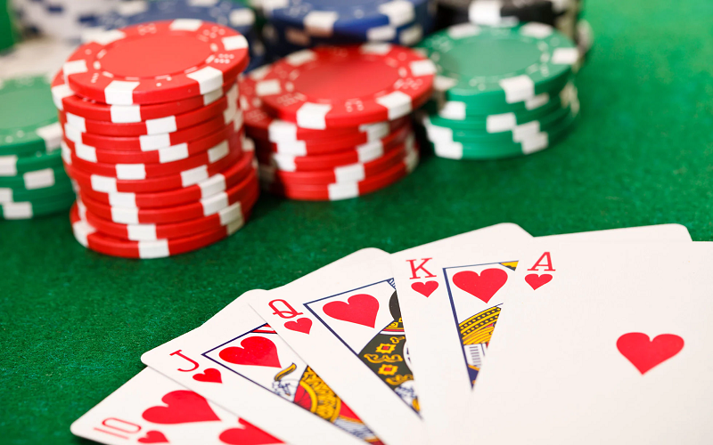 Game Poker online miễn phí là gì?